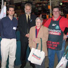 Latrobe City�s Waste Engineer Matthew Peake, Cr Graeme Middlemiss, shopper Judy Hall and Bunnings Mid Valley Manager Rob Martin. 